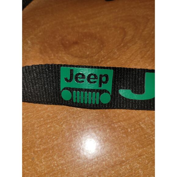 Jeep Lanyard – Green Key Holder with Metal Clip | Car Keychain Strap (One Size) - Picture 4 of 6